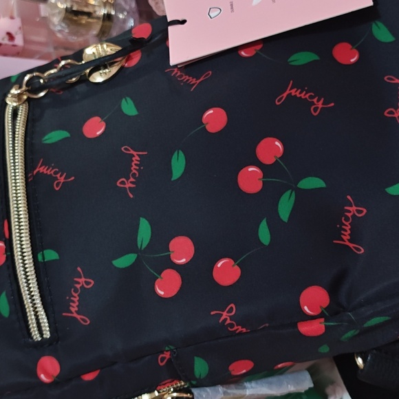BNWT Juicy Couture Cherry Nylon Sling bag - Picture 2 of 5